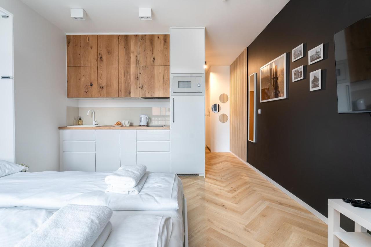 Ina Rent - Stare Miasto- Bastion Walowa 格但斯克 外观 照片