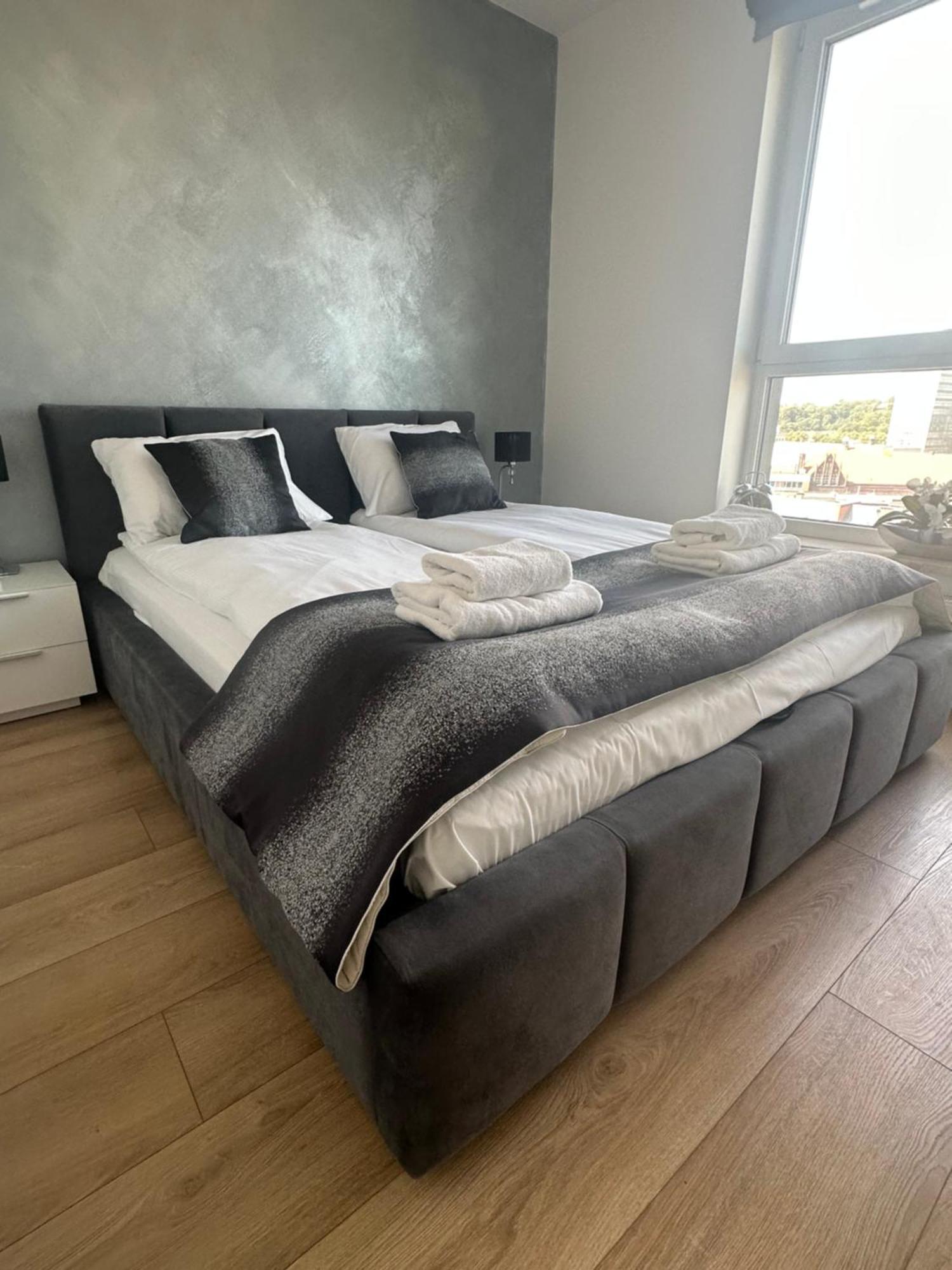 Ina Rent - Stare Miasto- Bastion Walowa 格但斯克 外观 照片
